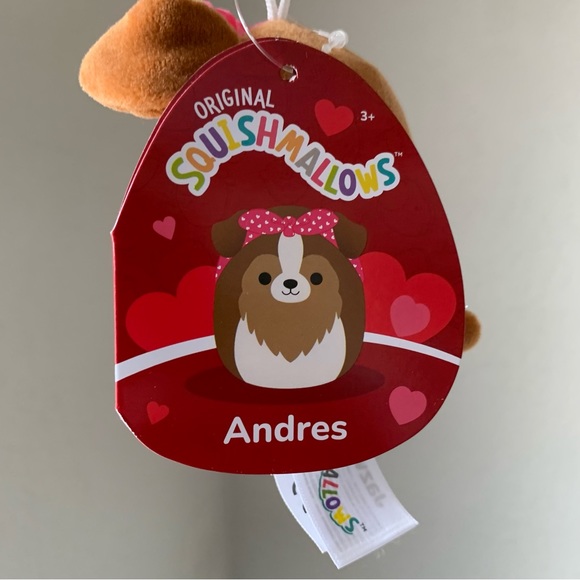 Squishmallows 3” Andres The Shelti Clip - Picture 4 of 5